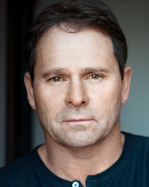Fichier:Mike Mitchell (cropped).png
