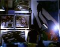 In Isaac's apartment, Peter notices that some of the paintings fit together like a comic book.