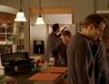 After Sylar's attack, a cleanup crew undoes the damage while Mr. Bennet talks with Isaac about Peter.